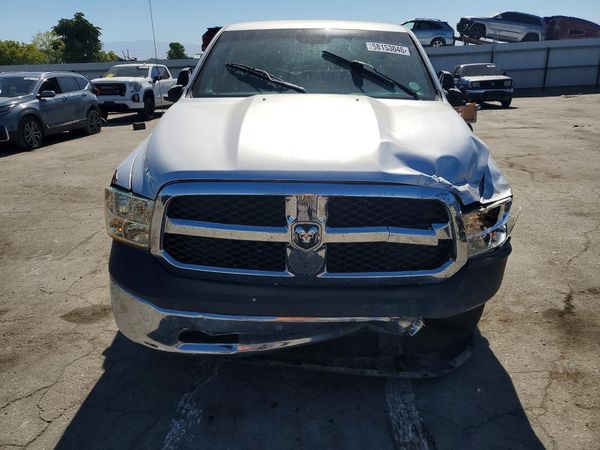 2015 RAM 1500 ST