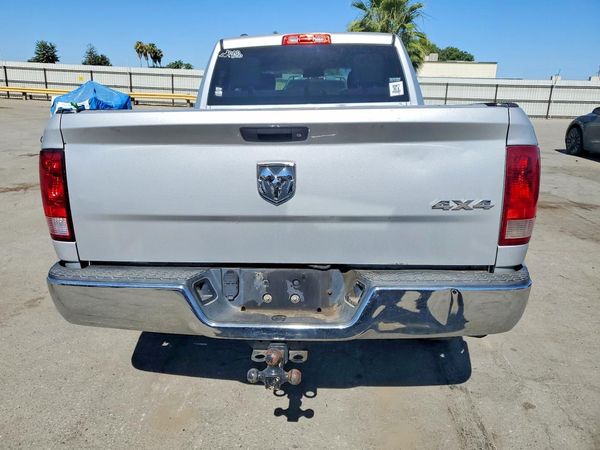 2015 RAM 1500 ST