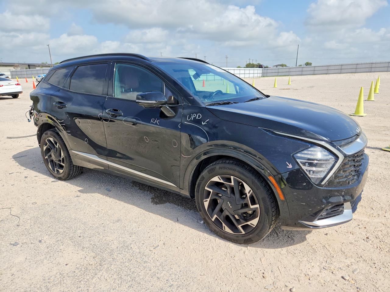 2023 KIA SPORTAGE SX-PRESTIGE or SX-P