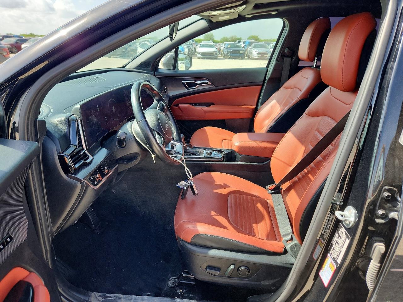 2023 KIA SPORTAGE SX-PRESTIGE or SX-P