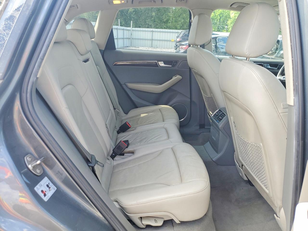 2012 AUDI Q5 Premium Plus