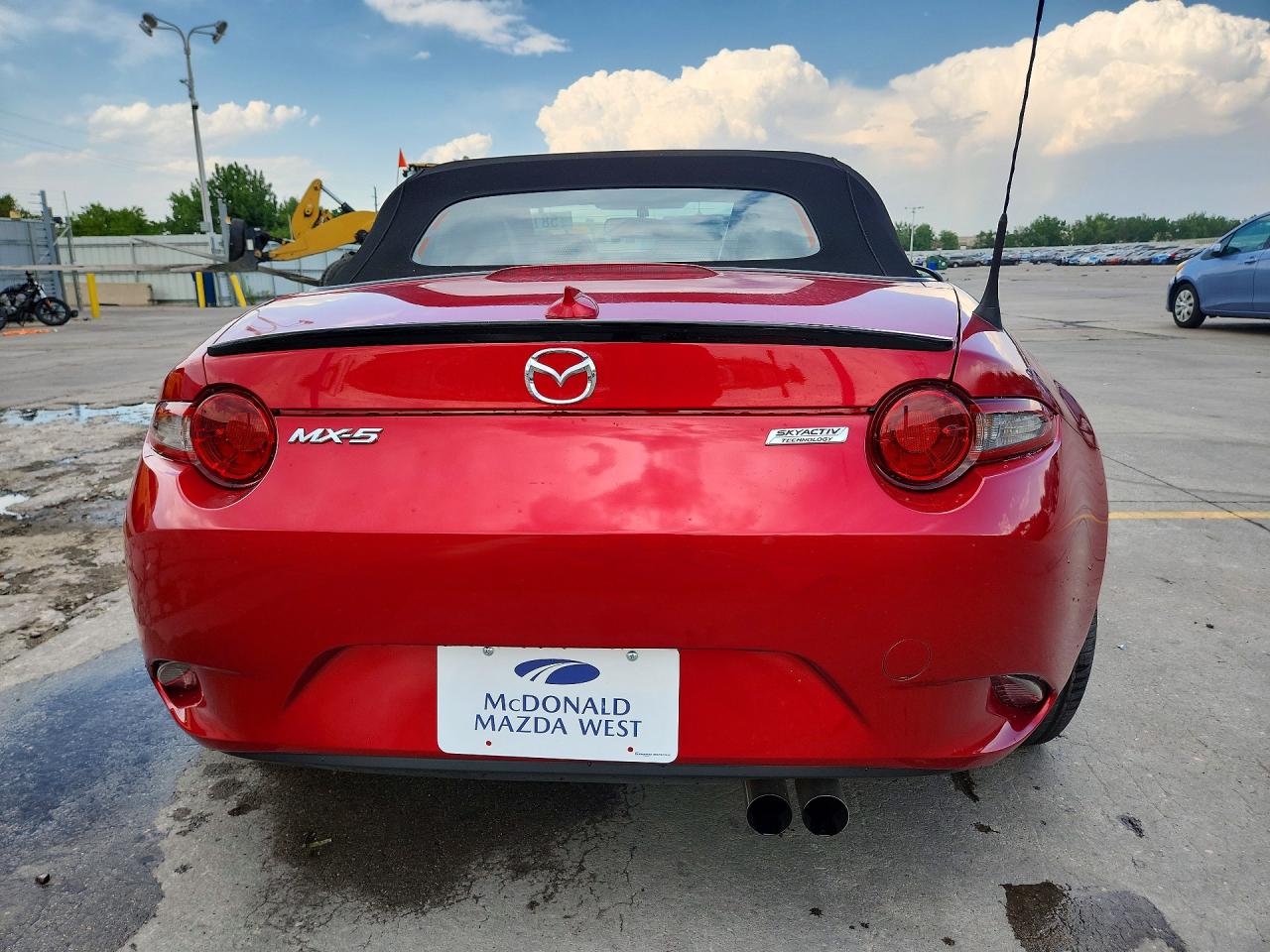 2016 MAZDA MX-5 MIATA Club/GS