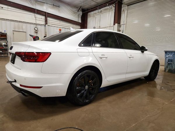 2017 AUDI A4 quattro Premium