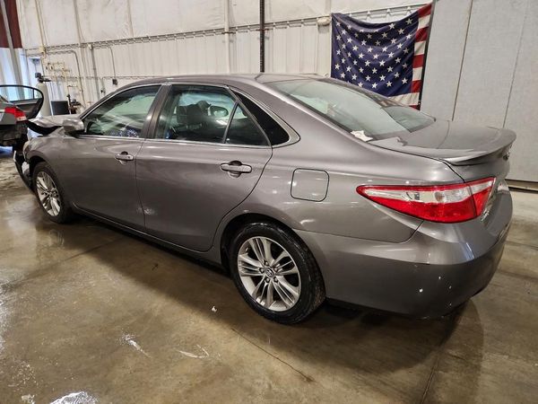 2017 TOYOTA CAMRY