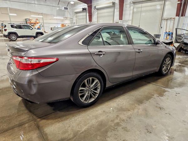 2017 TOYOTA CAMRY