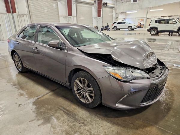 2017 TOYOTA CAMRY