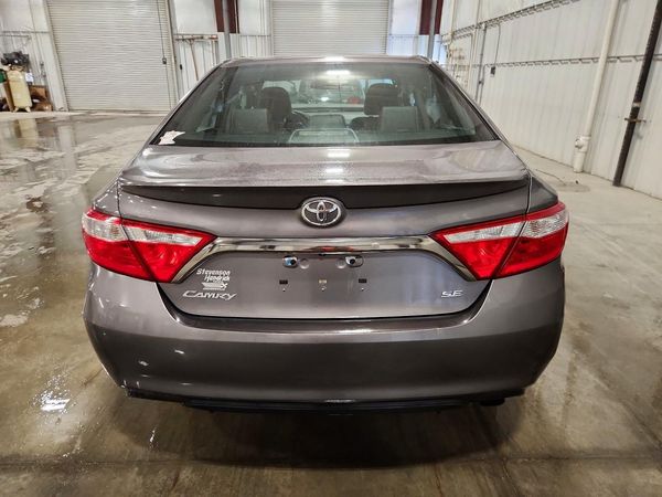 2017 TOYOTA CAMRY