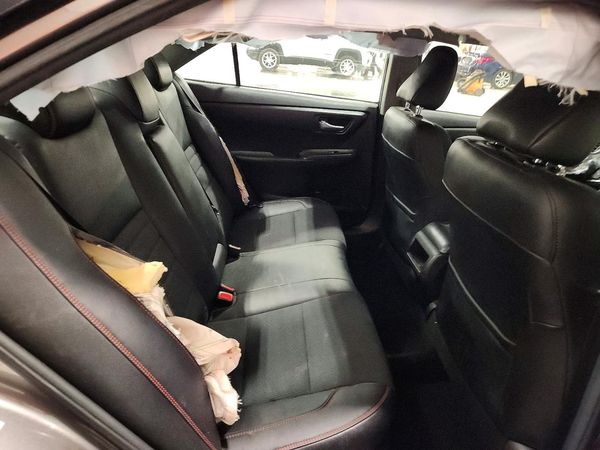 2017 TOYOTA CAMRY