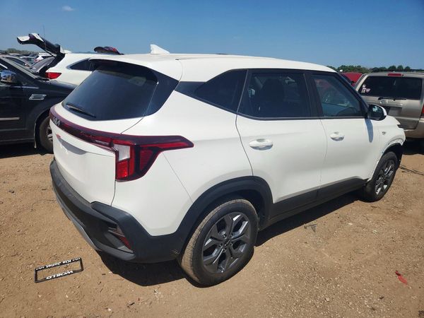 2026 KIA SELTOS LX
