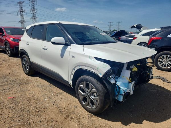 2026 KIA SELTOS LX