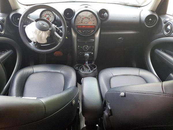2014 MINI COOPER