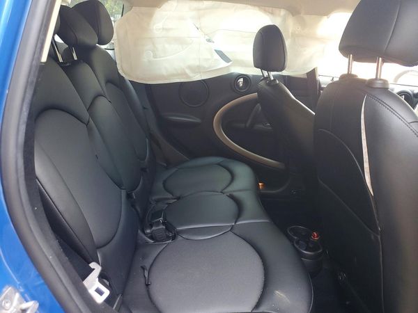 2014 MINI COOPER