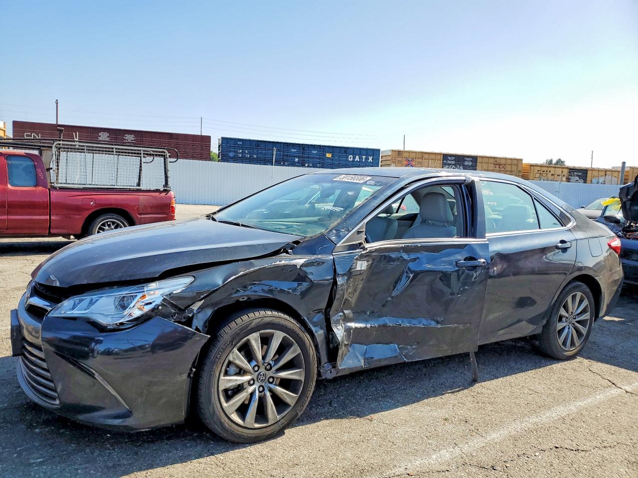 2016 TOYOTA CAMRY
