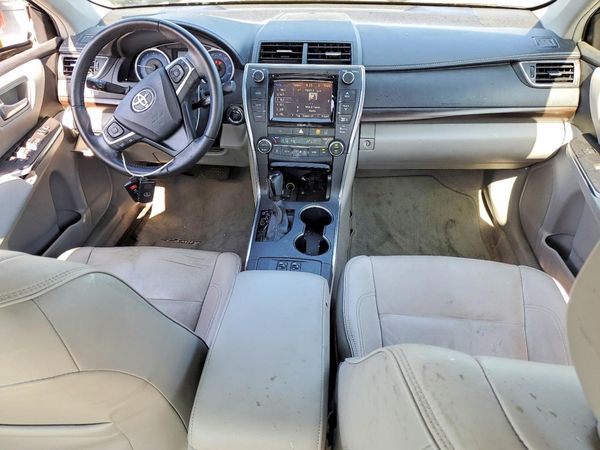 2016 TOYOTA CAMRY
