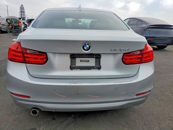 2015 BMW 328