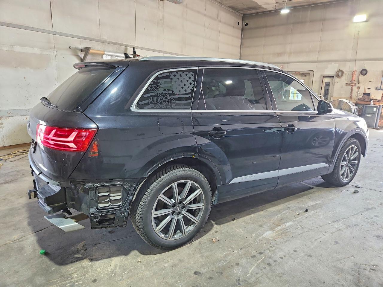2019 AUDI Q7 quattro Prestige