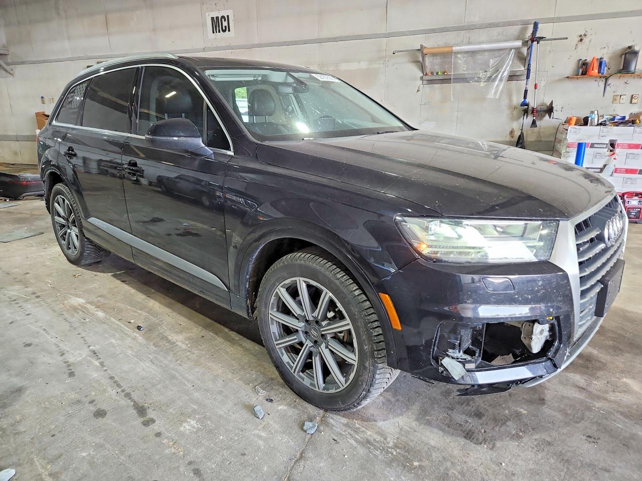 2019 AUDI Q7 quattro Prestige