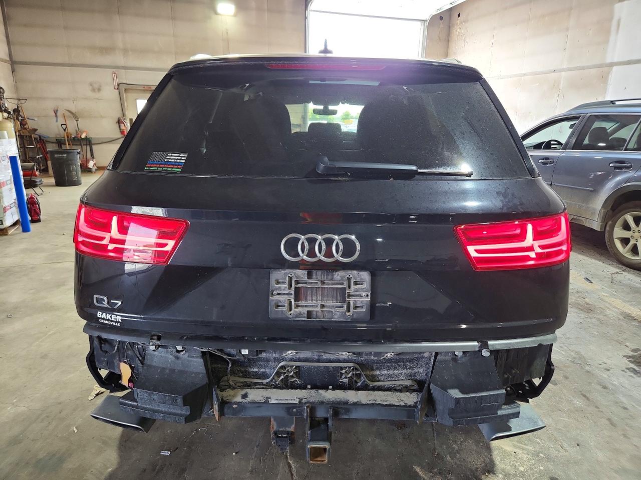 2019 AUDI Q7 quattro Prestige