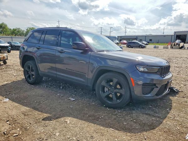 2024 JEEP GRAND CHEROKEE