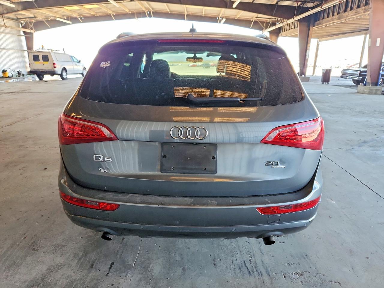 2012 AUDI Q5 Premium Plus