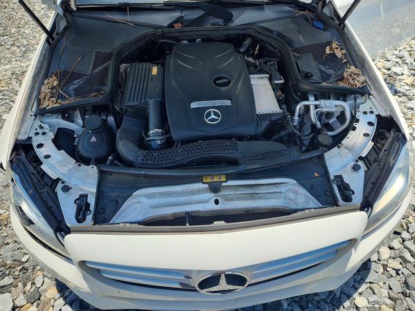 2018 MERCEDES-BENZ C C300