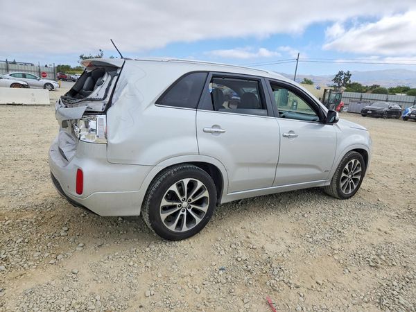 2014 KIA SORENTO