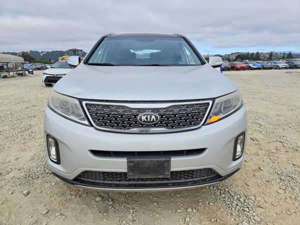 2014 KIA SORENTO