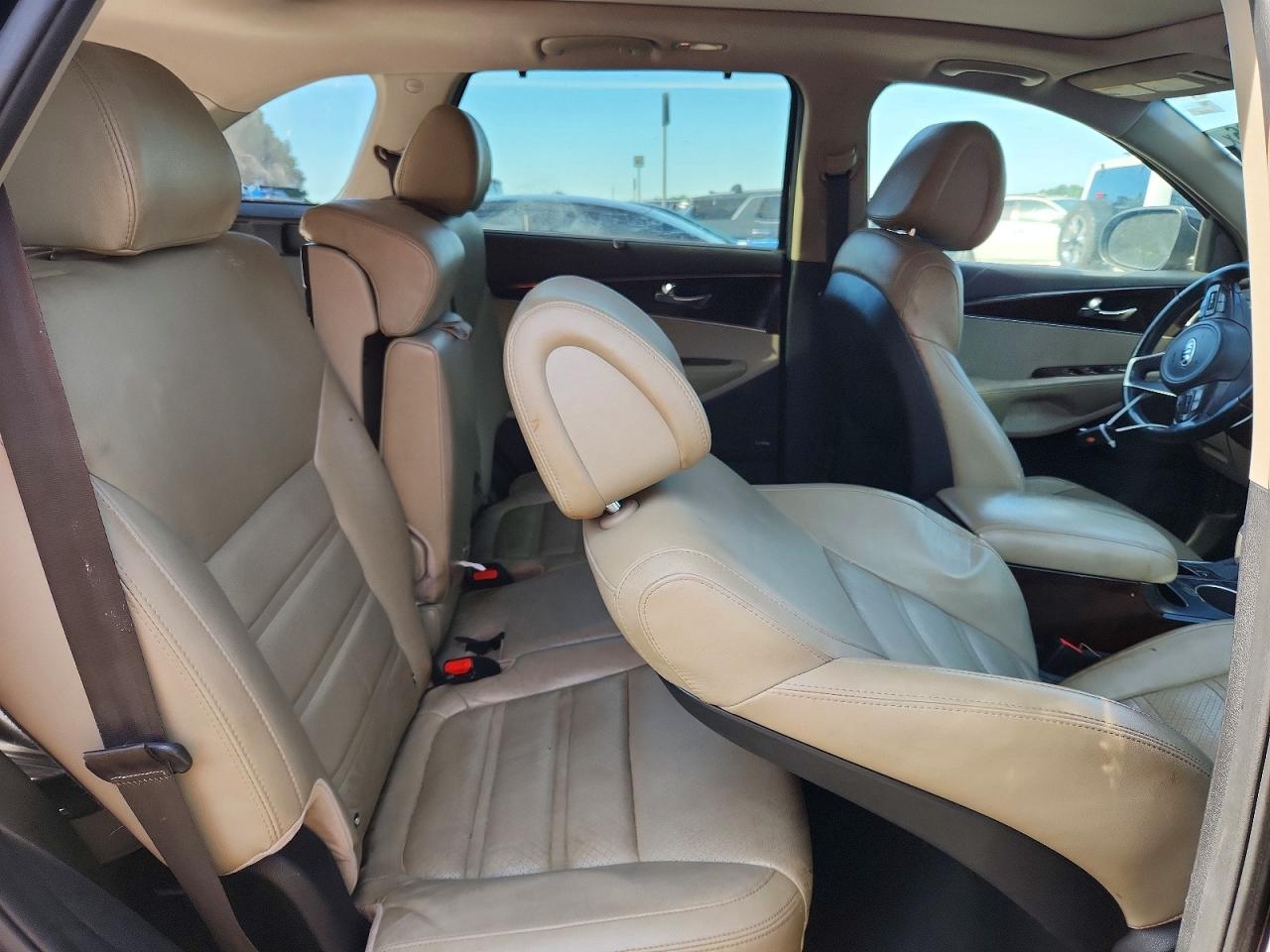 2016 KIA SORENTO EX