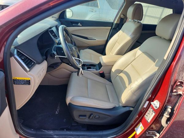 2017 HYUNDAI TUCSON