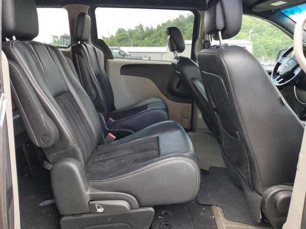2018 DODGE GRAND CARAVAN SXT