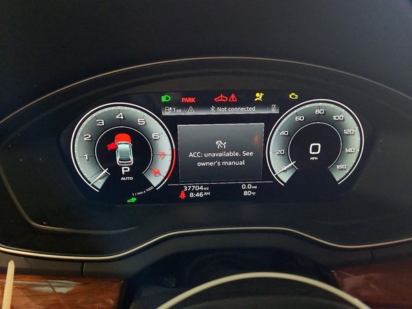 2022 AUDI Q5 E