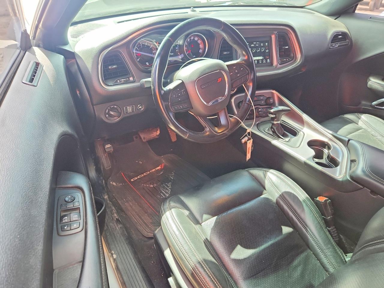 2022 DODGE CHALLENGER SXT