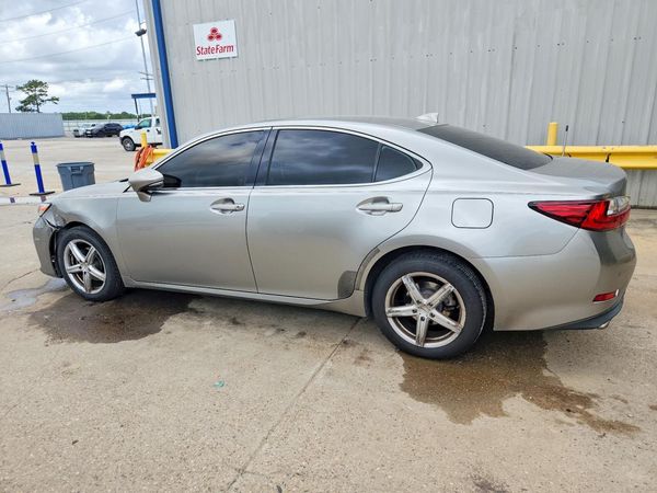 2016 LEXUS ES 350 — DSRA