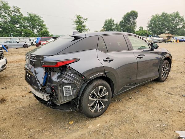 2025 LEXUS RZ 450e