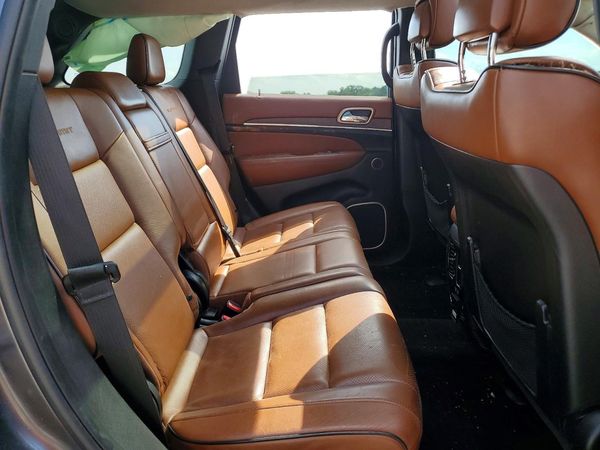 2016 JEEP GRAND CHEROKEE Summit