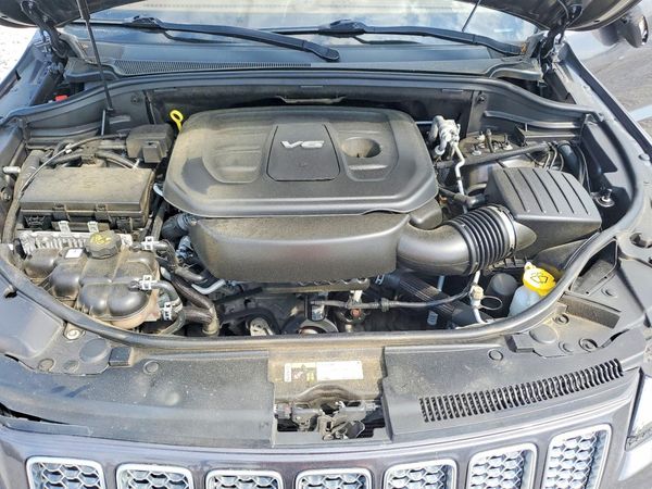 2016 JEEP GRAND CHEROKEE Summit