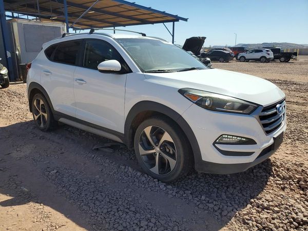 2017 HYUNDAI TUCSON