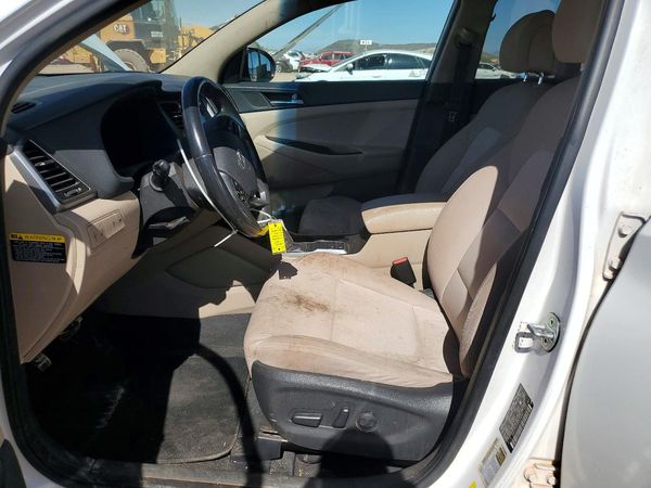 2017 HYUNDAI TUCSON