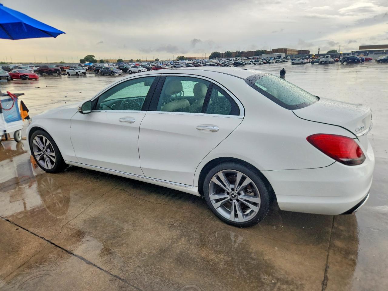 2019 MERCEDES-BENZ C C300