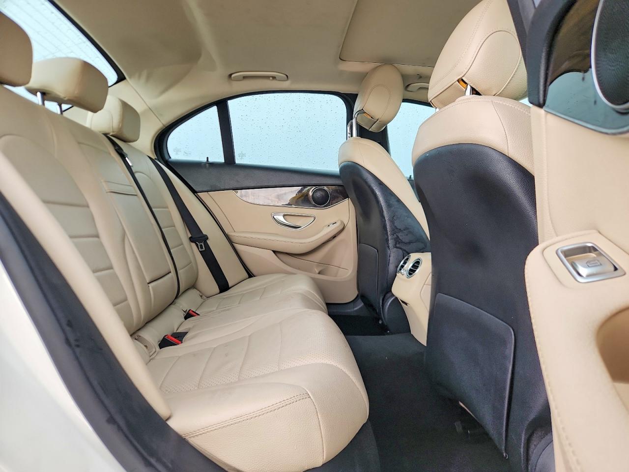 2019 MERCEDES-BENZ C C300