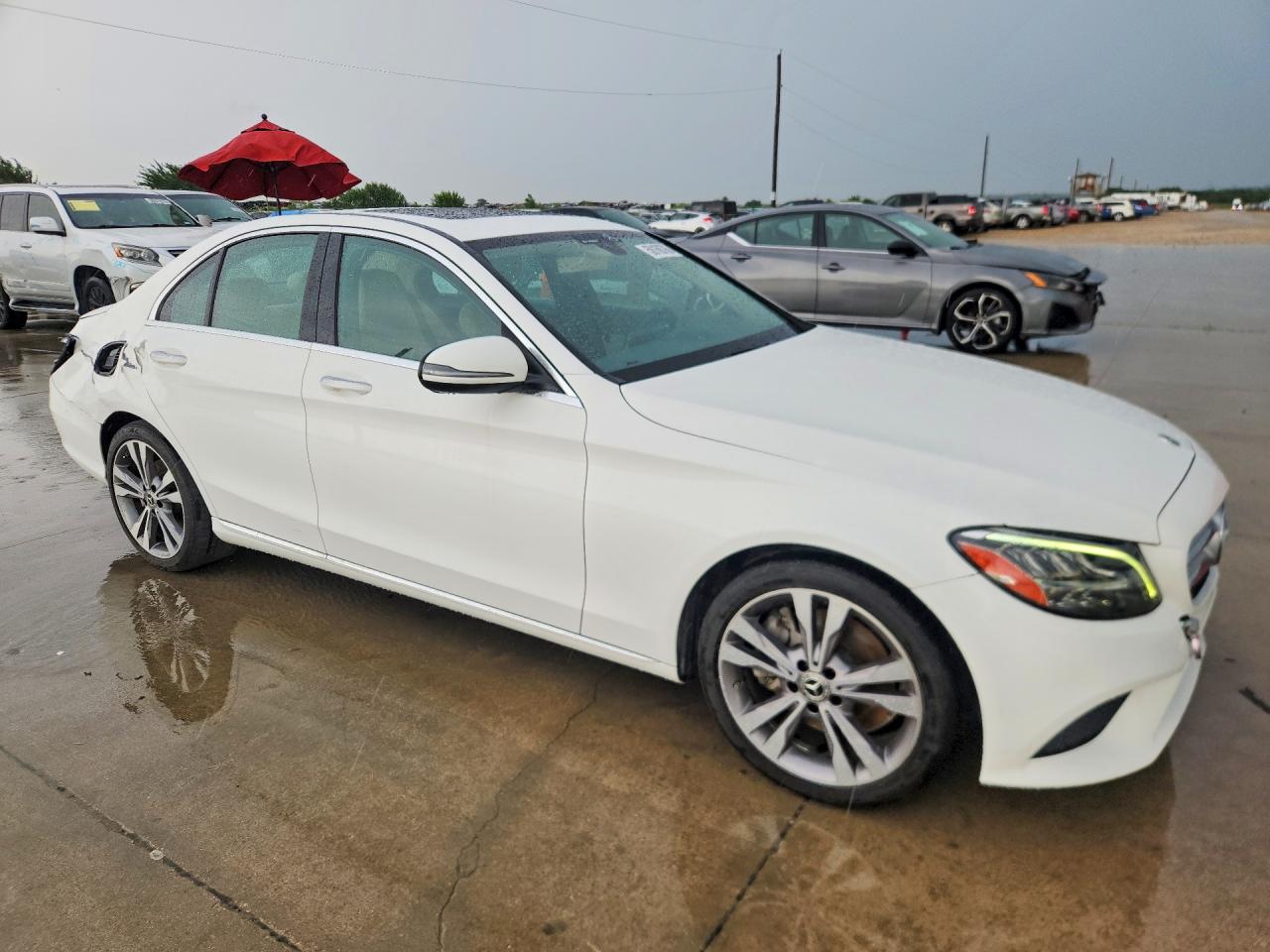 2019 MERCEDES-BENZ C C300