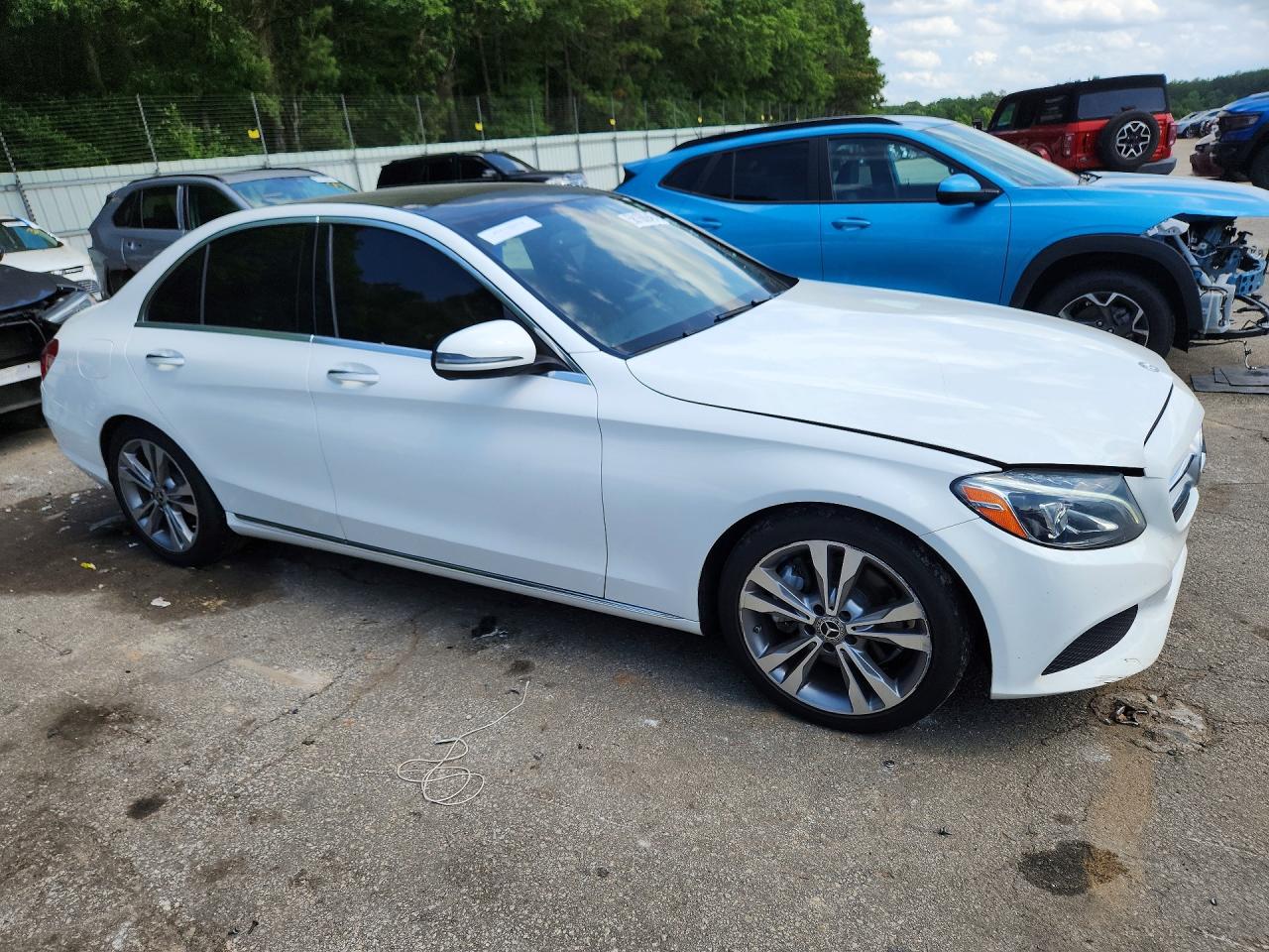 2017 MERCEDES-BENZ C C300
