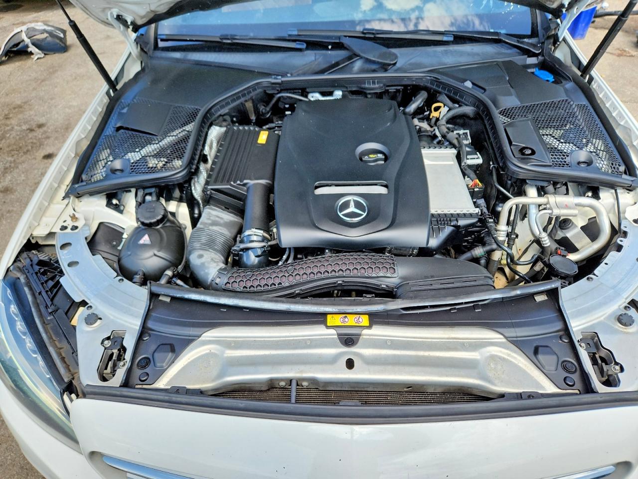 2017 MERCEDES-BENZ C C300