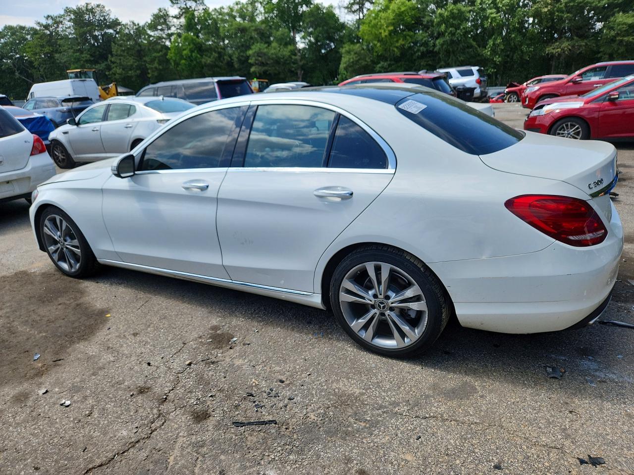 2017 MERCEDES-BENZ C C300