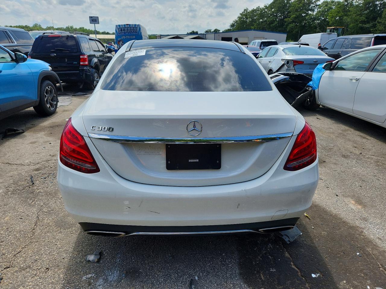 2017 MERCEDES-BENZ C C300