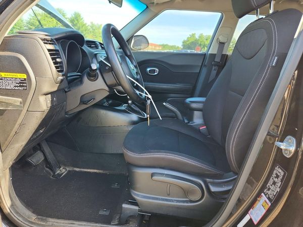 2019 KIA SOUL Base