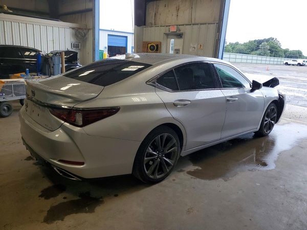 2019 LEXUS ES 350
