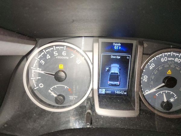 2017 TOYOTA TACOMA