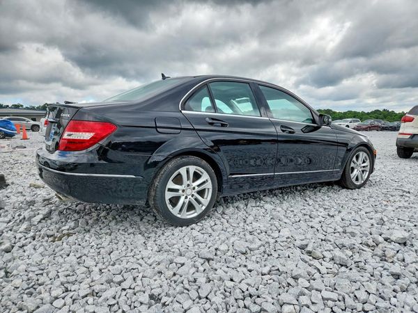 2012 MERCEDES-BENZ C
