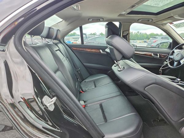 2012 MERCEDES-BENZ C